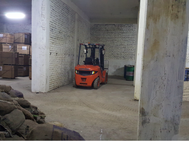 Indoor warehouse for a BREB project. 
